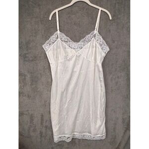 Vintage By Mel Lin White Satin Lace Trim Full Slip Chemise Nightgown Size 42